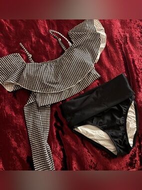 Peak & Pine two-piece swimsuit XS/S Japanese boutique brand